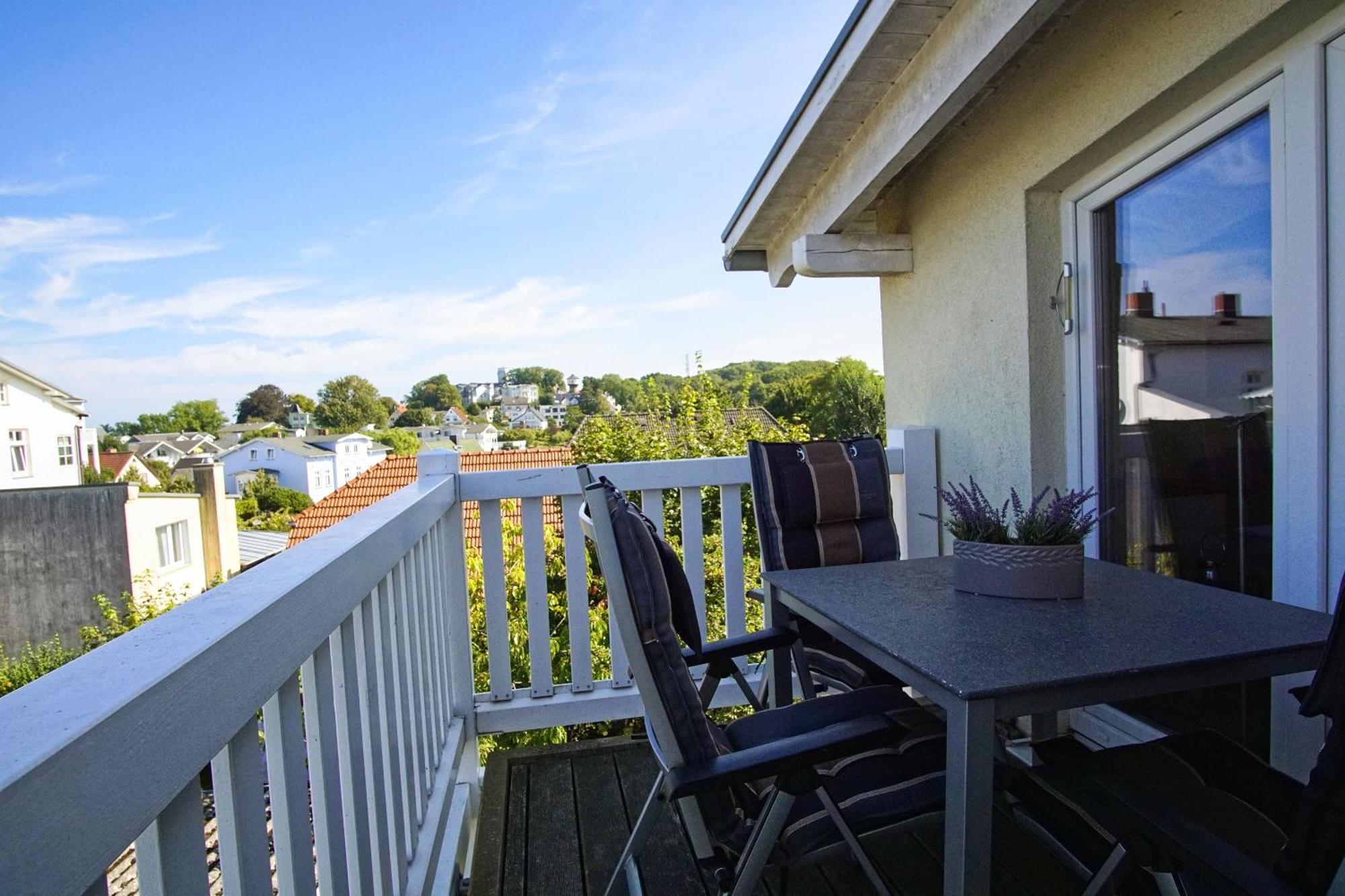 Balkon, Gratis Nutzung Vom Ahoi Erlebnisbad Und Sauna In Sellin- Meeresblick Fewo 59 Goehren (Ruegen) Exterior foto